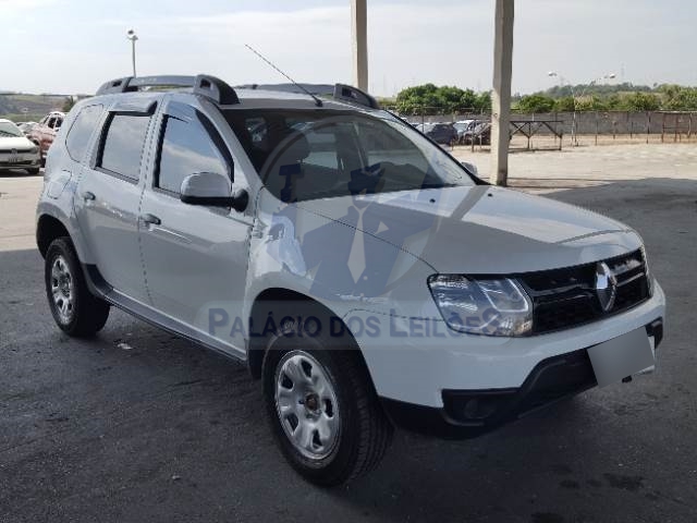 LOTE 020 - RENAULT DUSTER EXPRESSION 1.6 16V 2018