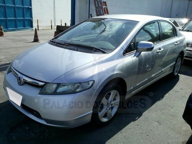 LOTE 015 - HONDA CIVIC SEDAN LXS 1.8 16V 2010