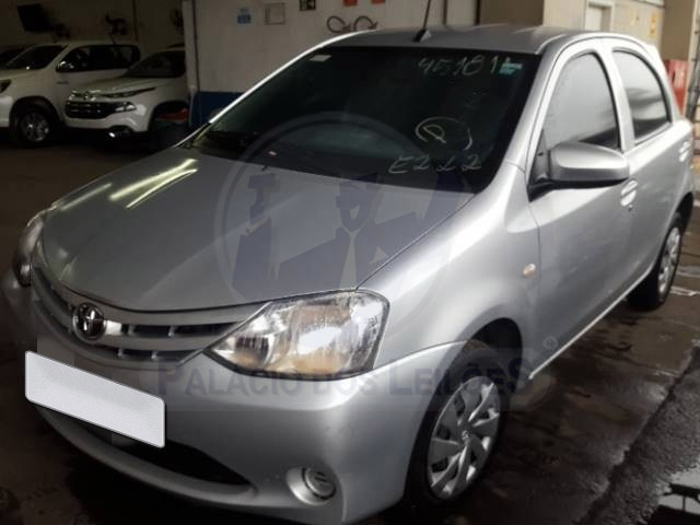 LOTE 035 - TOYOTA ETIOS X 1.3 16V 2017